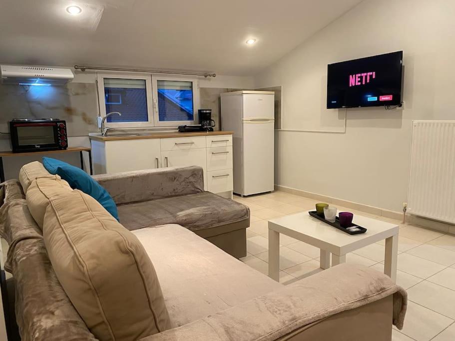 Riga'S Modern Attic Apartment ดรามา ภายนอก รูปภาพ